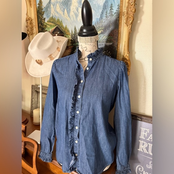 Loft Denim Chambray Lightweight Button
Down shirt w/ Ruffle Front 88.00 - Picture 5 of 7